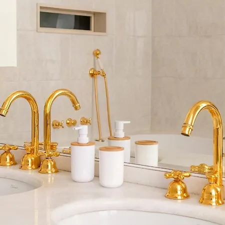 Kwatera prywatna Red Luxury *